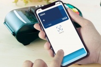 Google, Apple lấn sân ngân hàng