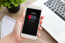 Người dùng iPhone đời cũ tại Việt Nam kêu trời vì lỗi nóng máy, hao pin