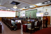 Bàn tròn chuyển số 2021