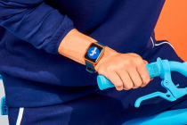 Smartwatch đầu tiên của Facebook sẽ có màn hình với camera tháo rời
