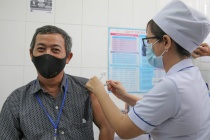 Bộ Y tế họp khẩn về tiến độ, mở rộng nghiên cứu vắc xin Nanocovax