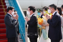 Tổng Bí thư, Chủ tịch nước Lào đến Hà Nội bắt đầu thăm hữu nghị chính thức Việt Nam