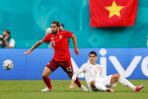 Từ khoá Việt Nam, cờ đỏ sao vàng lọt top trending sau trận tứ kết Euro 2020
