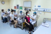 Một cách giải bài toán vắc-xin