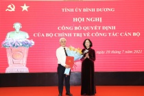 Công bố quyết định của Bộ Chính trị về công tác cán bộ