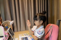 Hà Nội: Học sinh lớp 1 học trực tuyến hiệu quả trong ngày đầu tiên