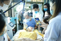 Kỹ sư làm chủ công nghệ laser tái tạo da