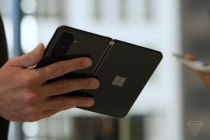 Microsoft ra mắt sản phẩm mới đắt hơn iPhone 13