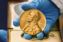 3 nhà kinh tế Mỹ nhận giải Nobel Kinh tế 2021