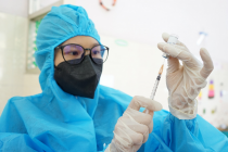 Kết hợp tiêm vaccine COVID-19 và cấp căn cước công dân