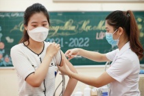 Việt Nam lập kỷ lục tiêm hơn 2 triệu liều vaccine một ngày