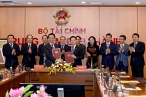 Bộ Tài chính và Bộ TT&TT ký thoả thuận phối hợp công tác