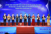 Hà Nội tôn vinh 213 sản phẩm “Hàng Việt Nam được người tiêu dùng yêu thích”