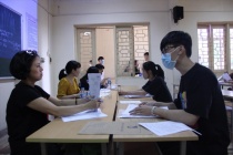 Sinh viên chịu áp lực tâm lý học online: Những chỉ số báo động