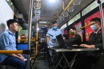 Hà Nội: Cấp căn cước công dân gắn chip trên xe bus lưu động