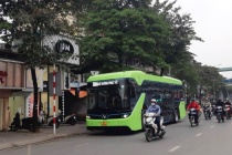 Hà Nội khai trương tuyến xe buýt điện đầu tiên