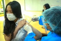 Đẩy nhanh tiến độ thực hiện tiêm chủng vaccine phòng COVID-19