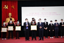 Bộ GD&ĐT tuyên dương học sinh đoạt giải Olympic và Khoa học kỹ thuật quốc tế năm 2021