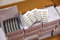 Xem xét cấp số đăng ký 4 loại thuốc có hoạt chất Molnupiravir điều trị F0