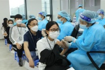  Thần tốc hơn nữa công tác tiêm chủng vaccine phòng Covid-19 mũi 3 cho người từ 18 tuổi trở lên