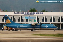Vietnam Airlines làm thủ tục trực tuyến tại sân bay Điện Biên