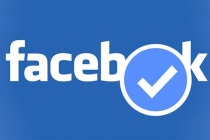 Bắt đối tượng lừa đảo mua bán tài khoản Facebook tích xanh