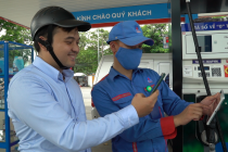Tặng 10.000 đồng cho khách hàng thanh toán tiền xăng dầu qua VNPT Money