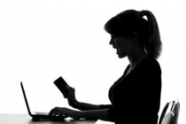 Sập bẫy vay tiền online, nhiều người bị lừa tiền tỷ
