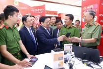 Thủ tướng tin tưởng ngành Công an xung kích trên mặt trận chuyển đổi số
