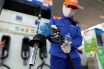 Giá xăng, dầu đồng loạt tăng