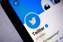 Twitter tăng phí thu tài khoản tích xanh