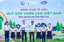 Quỹ sữa Vươn cao Việt Nam và Vinamilk chính thức khởi động hành trình trao 1,9 triệu ly sữa cho trẻ em năm 2022