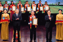 Vinh danh 62 “Nhà khoa học của nhà nông” 2022