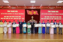 Tuyên dương, trao thưởng cho học sinh và giáo viên có học sinh đoạt giải quốc gia 