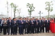 Thủ tướng mong ĐHQG Hà Nội sẽ trở thành nơi hội tụ nhà khoa học của Việt Nam và thế giới