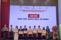 Trao giải thưởng khoa học công nghệ dành cho sinh viên năm 2023
