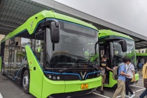 Cụ thể hóa lộ trình chuyển đổi xe buýt điện tại Hà Nội từ nay đến 2035