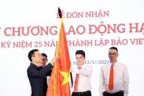 Báo VietNamNet đón nhận Huân chương Lao động hạng Nhất