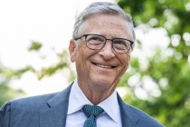 Tỉ phú Bill Gates lạc quan về AI mặc dù tài sản đang giảm dần