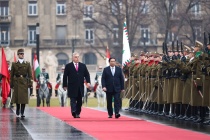 Chùm ảnh: Lễ đón trọng thể Thủ tướng Phạm Minh Chính thăm chính thức Hungary