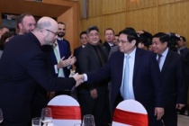 Thủ tướng dự cuộc gặp mặt đại diện các nhà tài trợ, doanh nghiệp có vốn đầu tư nước ngoài