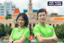 Áo chạy và huy chương ấn tượng của giải chạy đêm TP.HCM 
