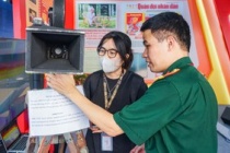 Nhiều sinh viên đến học tập, trải nghiệm tại Hội Báo Toàn quốc 2024