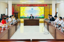 Bộ trưởng Nguyễn Mạnh Hùng và Đoàn công tác Bộ TT&TT làm việc với Sở TT&TT Điện Biên