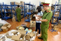 Bắc Giang: Phát hiện kho mỹ phẩm nhập lậu bán online trị giá khoảng 1 tỷ đồng