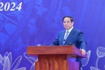 Học sinh, sinh viên làm trung tâm, chủ thể; thầy cô giáo là động lực; nhà trường làm bệ đỡ; gia đình là điểm tựa; xã hội là nền tảng*