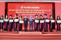 Hà Nội tuyên dương 100 thủ khoa xuất sắc, tiêu biểu năm 2024