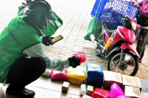 Nhấp vào link 'shipper' gửi, một người dân bị mất 100 triệu đồng