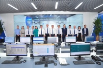 Gắn biển Trung tâm Điều hành thông minh IOC VNPT Hà Nội chào mừng kỷ niệm 70 năm Ngày Giải phóng Thủ đô