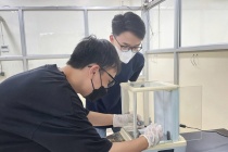 Sinh viên chế tạo vật liệu làm siêu tụ điện